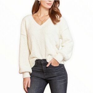 Sanctuary Women’s Medium V-Neck Sweater Cozy Boucle Relaxed Revolve Milk White